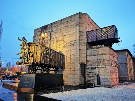 Málenkij Robot Memorial